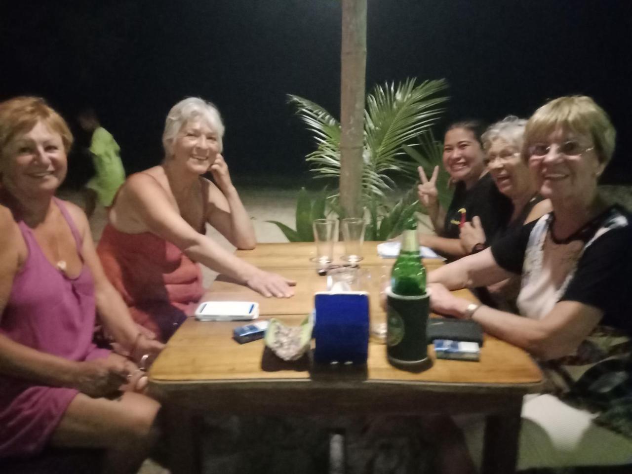 Koh Jum Freeda Resort Nuea Khlong Eksteriør billede